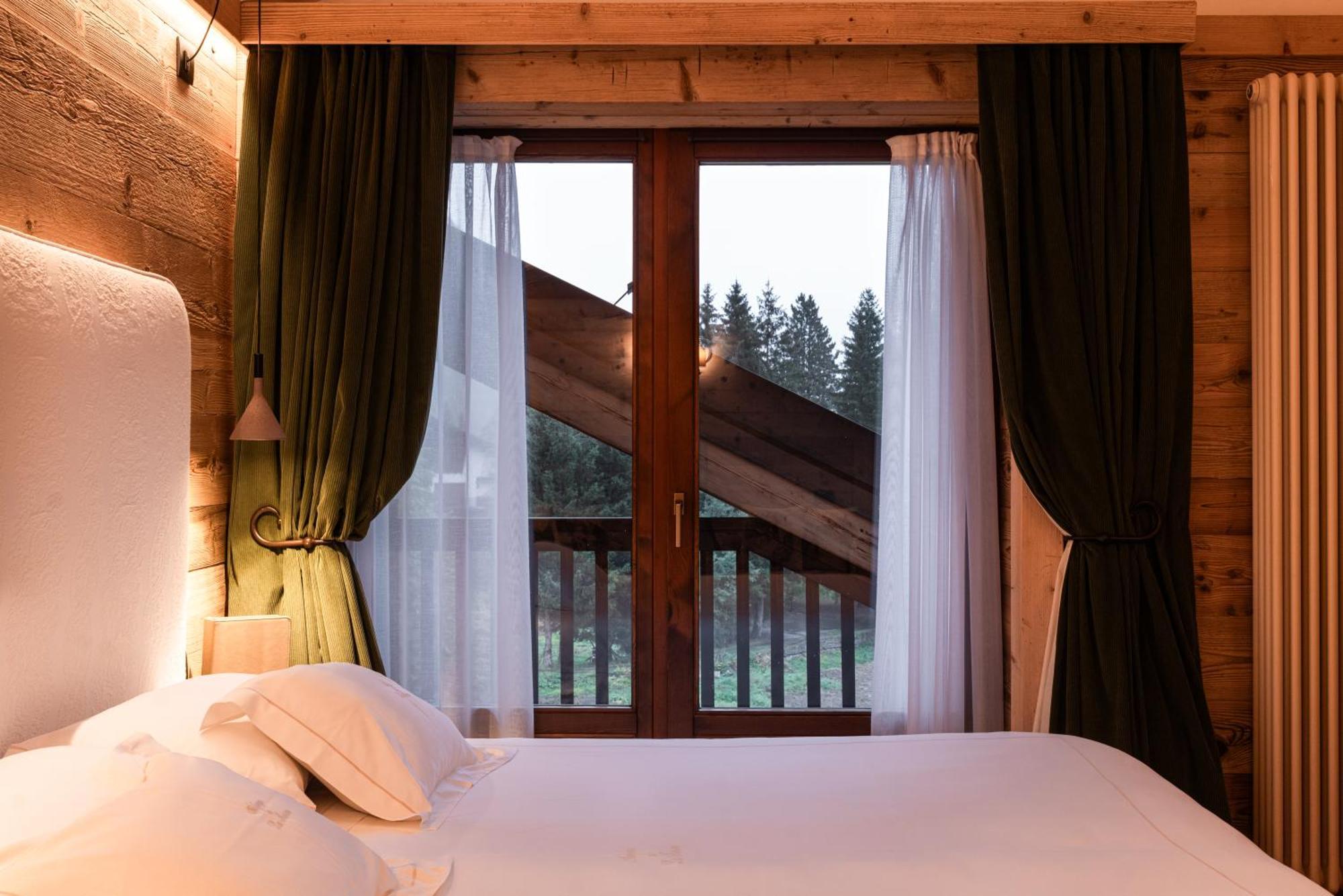 Auberge De La Maison Courmayeur Exterior photo